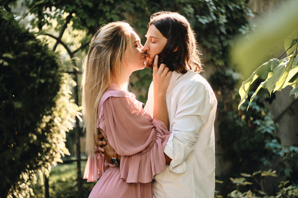 What to Wear on a First Date: Psychology-Based Tips for 2026